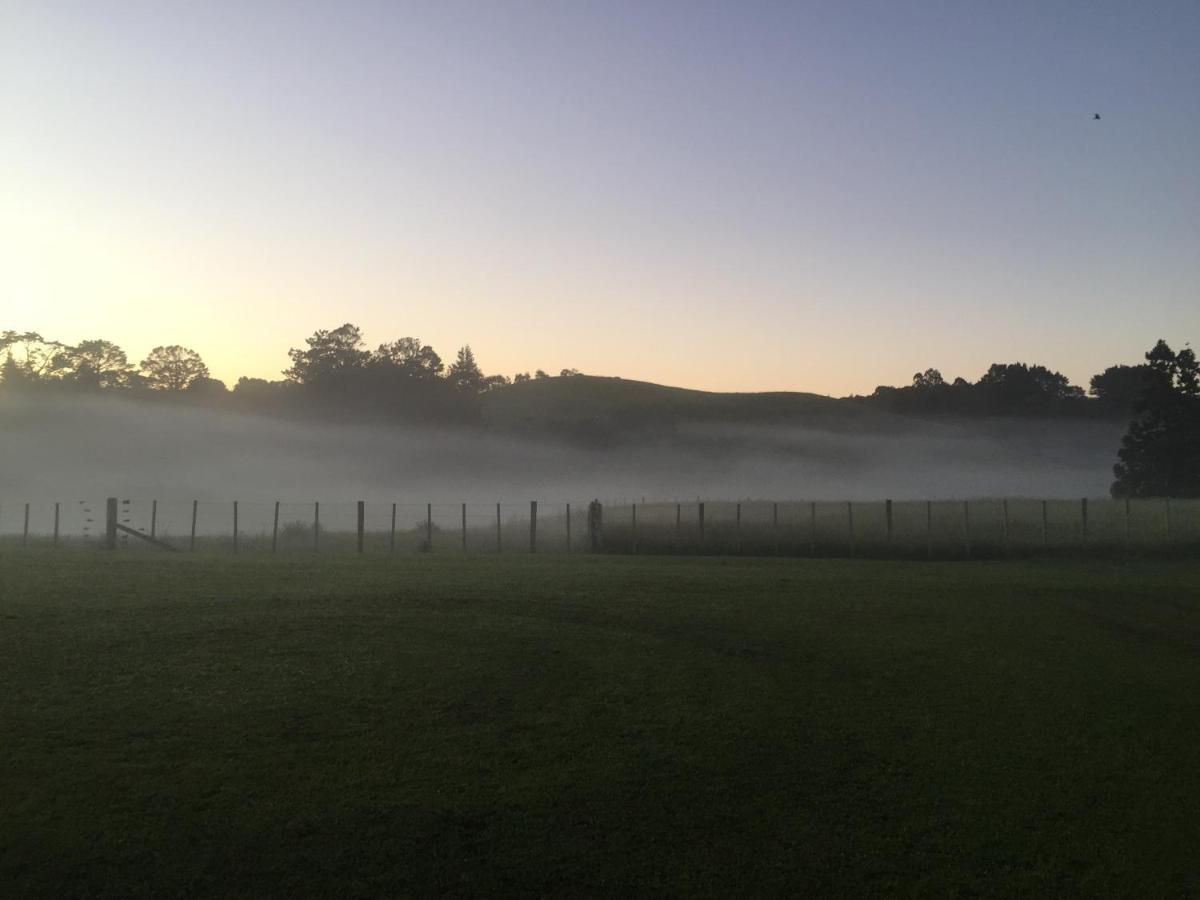 Veld View Bed And Breakfast Tuakau Exteriör bild