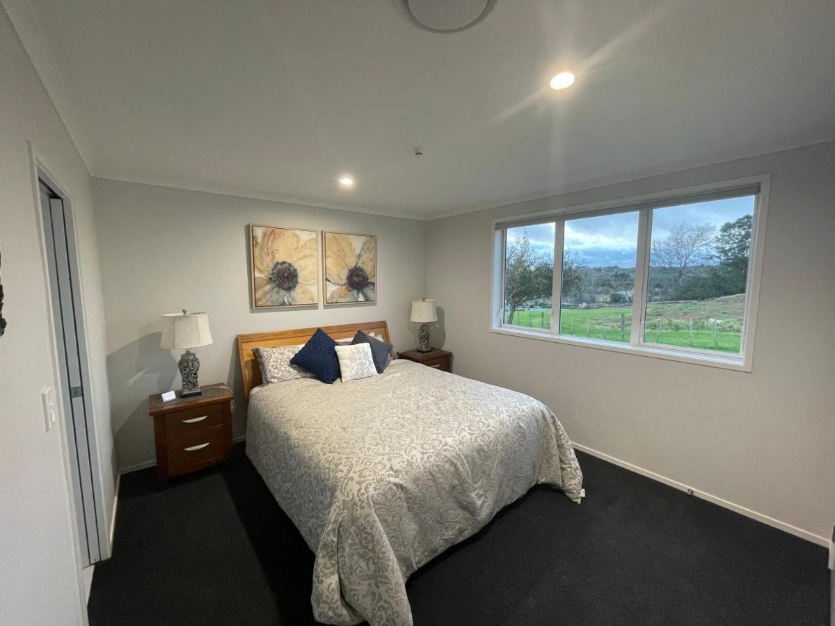 Veld View Bed And Breakfast Tuakau Exteriör bild